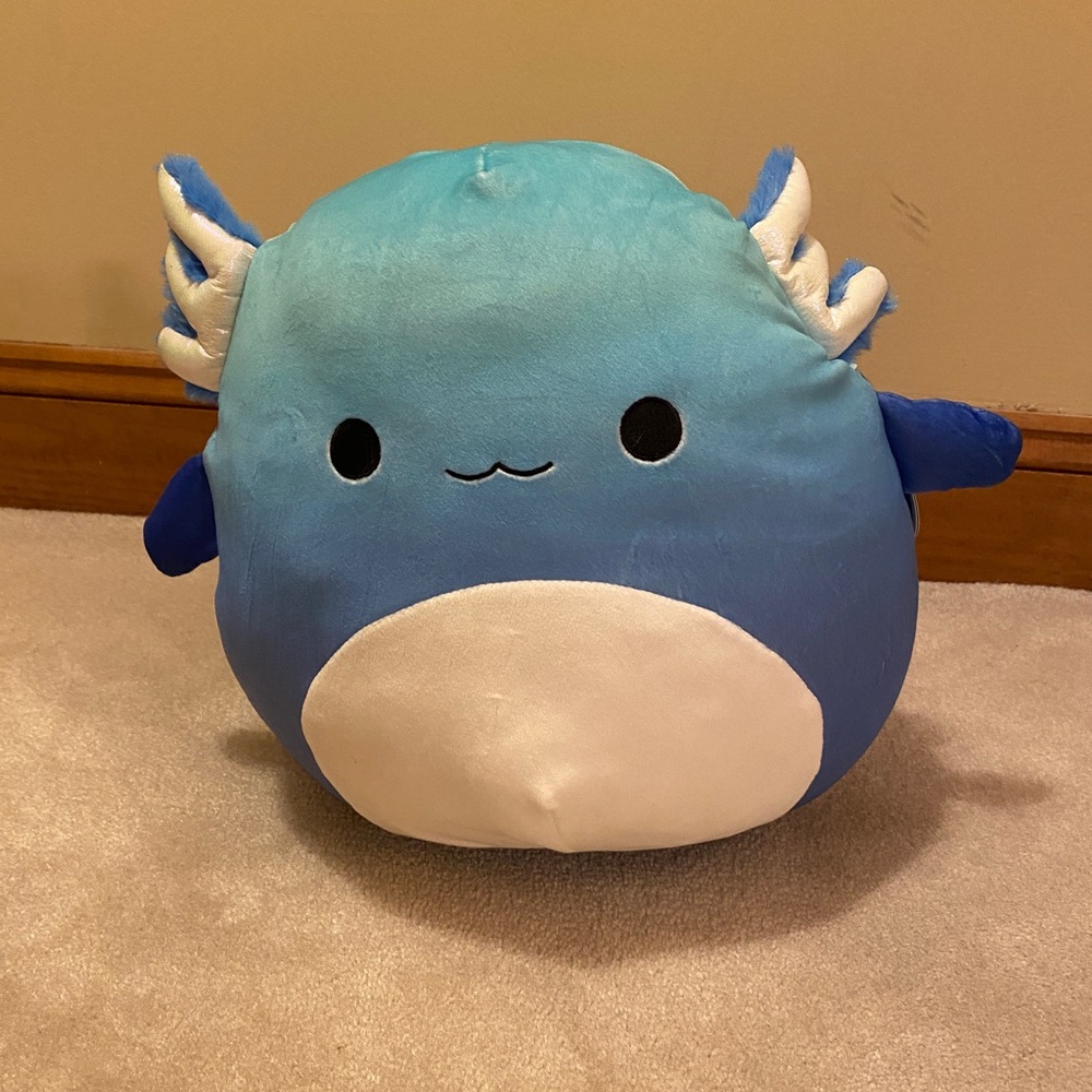Miss Vi Axolotl Squishmallow